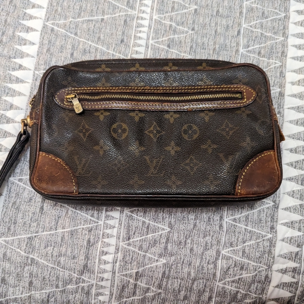 Authentic Louis Vuitton Clutch - Marley Dragonne   cosmetics, toiltery